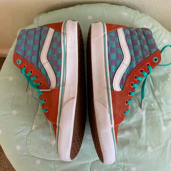 Vans Sk8-Hi Orange and Checkered Sneakers Womens size 8 - Picture 2 of 16